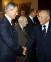 Il Presidente della Repubblica con il Sen.Mauro Fabris ed Arrigo Boldrini al suo arrivo alla Sala della Bandiera