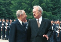 Visita ufficiale nella Repubblica Federale di Germania - Il Presidente Ciampi con il Presidente della Repubblica Federale di Germania Johannes Rau.
