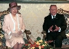 S.M. La Regina Elisabetta II con il Presidente della Repubblica Carlo Azeglio Ciampi durante i colloqui al Quirinale.