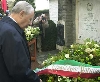 Il Presidente Ciampi, nel cimitero di Marcinelle,  rende omaggio alle vittime dell'incidente minerario del "Bois du Cazier" dell'8 agosto del 1956 dove persero la vita 262 minatori di cui 136 italiani