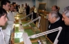Il Presidente Ciampi durante la visita alle aule della Scuola del Centro di Arte Orafa "Il Tari".