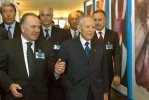 Il Presidnte Ciampi, nella foto con il Ministro Stanca, il Rettore del Politecnico di Milano Bellio, il Rettore dell'Università Dionigi ed il Presidente della Camera di Commercio Citterio, alll'arrivo alla struttura universitaria "Paolo Carcano".