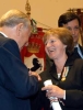 Il Presidente Ciampi consegna la Medaglia d'Oro al Merito Civile alla Signora Santina Visconti, vedova di Angelo Monaci, nel corso dell'incontro con le Autorità civili, militari, religiose ed i Sindaci della Provincia di Arezzo.