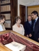 Il Presidente Ciampi con la moglie Franca, il Vice Segretario Generale del Quirinale, Carmela Decaro, durante la visita alla "Casa del Petrarca" guidati dal Presidente dell'Accademia Giulio Firpo.