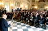 Il Presidente Ciampi durante il suo intervento, nel Salone degli Svizzeri, in occasione dell'incontro con le Autorità politiche, civili, militari, religiose ed i Sindaci della Provincia di Massa Carrara.