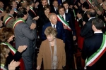 Il Presidente Ciampi, in compagnia della moglie Franca, all'arrivo al Teatro Sociale
