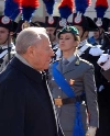 Il Presidente Ciampi riceve gli onori militari al suo arrivo nella città siciliana