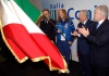 Un momento della cerimonia di consegna della Bandiera da parte del Presidente Ciampi.