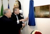 Il Presidente Ciampi con il Segretario Generale della Nato, Jaap de Hoo Scheffer, durante la cerimonia di scoprimento della targa intitolata al Presidente Ciampi in ricordo della cerimonia per i 40 anni dell'insediamento a Roma del NATO Defense College.