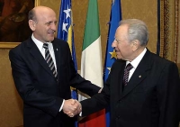 Il Presidente Ciampi con Sulejman Tihic, Presidente della Repubblica della Bosnia Erzegovina.