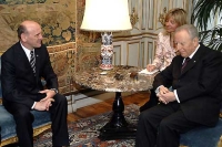 Il Presidente Ciampi a colloquio con Sulejman Tihic, Presidente della Repubblica della Bosnia Erzegovina.