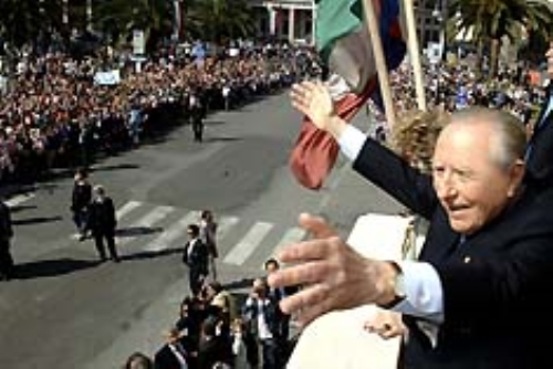 Visita del Presidente della Repubblica Carlo Azeglio Ciampi a Livorno in occasione del 400&#176; anniversario dell'elevazione al titolo di Citt&#224; (Livorno, 2/3 maggio 2006)