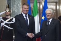 Il Presidente Sergio Mattarella con il Presidente della Romania, Klaus Iohannis 