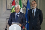Il Segretario Generale della Presidenza della Repubblica Ugo Zampetti comunica le dimissioni del Presidente del Consiglio Giuseppe Conte 
