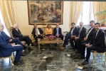 Il Presidente della Repubblica Sergio Mattarella  con la delegazione Gruppo Parlamentare Misto della Camera dei Deputati, in occasione delle consultazioni