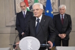 Il Presidente Sergio Mattarella durante le dichiarazioni alla stampa, al termine del colloquio con il Presidente del Consiglio incaricato Giuseppe Conte
