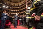 Il Presidente della Repubblica Sergio Mattarella conferisce la Medaglia d'Oro al Merito Civile alla Bandiera d'Istituto del Corpo Nazionale dei Vigili del Fuoco, in occasione della celebrazione dell’80° anniversario di fondazione del Corpo Nazionale dei Vigili del Fuoco
