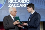 Il Presidente Sergio Mattarella conferisce "motu proprio" l'onorificenza di Cavaliere dell'Ordine al Merito della Repubblica Italiana a Riccardo Zaccaro