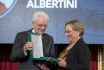 Il Presidente Sergio Mattarella conferisce "motu proprio" l'onorificenza di Commendatore dell'Ordine al Merito della Repubblica Italiana a Alessandra Rosa Albertini