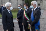 Il Presidente della Repubblica Sergio Mattarella in occasione della cerimonia di commemorazione dedicata alle vittime bargamasche del covid-19 accolto dalle autorità locali