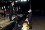 Il Presidente Mattarella al termine dell’esecuzione del Reqiuem