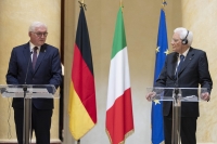 Il Presidente Sergio Mattarella,con il Presidente della Repubblica Federale di Germania Frank-Walter Steinmeier,durante le dichiarazioni alla stampa, in occasione della visita ufficiale
