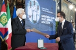 Il Presidente Sergio Mattarella conferisce "motu proprio" l'onorificenza di Ufficiale dell'Ordine al Merito della Repubblica Italiana a Luca Sostini   
