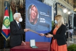 Il Presidente Sergio Mattarella conferisce "motu proprio" l'onorificenza di Ufficiale dell'Ordine al Merito della Repubblica Italiana a Cristina Avancini   
