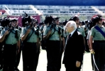 Il Presidente Scàlfaro alla cerimonia del 162° anniversario della Costituzione del Corpo dei Bersaglieri. Caserta 18 giugno 1998