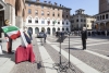 Il Presidente della Repubblica Sergio Mattarella in Piazza del Duomo a Cremona in occasione dello scoprimento di una targa a ricordo delle vittime del Covid-19.

