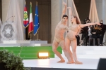 Roberto Bolle e Virna Toppi durante l'esibizione al Quirinale in occasione della Festa Nazionale della Repubblica
