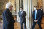 Il Presidente della Repubblica Sergio Mattarella con Marco Ghigliani Amministratore Delegato e Direttore Generale di La7,in occasione dei venti anni di La7
