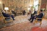 Il Presidente della Repubblica Sergio Mattarella nel corso dell'incontro con il Sen.Luigi BOBBA,Presidente di TERZJUS e una delegazione
