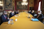 Il Presidente della Repubblica Sergio Mattarella con il Presidente di Ungheria, János Áder, in occasione dei colloqui con le delegazioni ufficiali