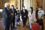 Il Presidente della Repubblica Sergio Mattarella incontra Don Maurizio Patriciello con una rappresentanza di ragazzi del Parco Verde di Caivano
