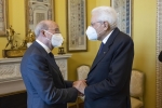 Il Presidente della Repubblica Sergio Mattarella saluta Francesco Pagano,Presidente della Fondazione Biomedica Avanzata VIMM
