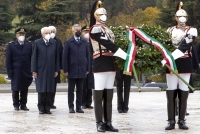 Il Presidente Sergio Mattarella nel corso della deposizione di una corona d’alloro al Sacrario Militare di Redipuglia in occasione del Giorno dell’Unità Nazionale e Giornata delle Forze Armate