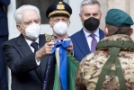 Il Presidente Sergio Mattarella conferisce l'onorificenza di Cavaliere dell'Ordine Militare d'Italia alla Bandiera di Guerra del Reggimento Lagunari “Serenissima”