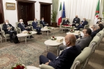 Algeri - Il Presidente della Repubblica Sergio Mattarella nel corso dei colloqui con il Presidente della Repubblica Algerina Democratica e Popolare Abdelmad-Jid Tebboune, e le rispettive delegazioni
