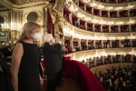 Il Presidente della Repubblica Sergio Mattarella e la Sig.ra Laura al Teatro di San Carlo di Napoli,in occasione della rappresentazione dell'opera “Otello” di Giuseppe Verdi diretta dal Maestro Michele Mariotti per la serata inaugurale della stagione