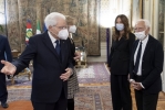 Il Presidente Sergio Mattarella accoglie Giorgio Armani, in occasione della consegna dell’onorificenza di “Cavaliere di Gran Croce” dell’Ordine al Merito della Repubblica Italiana