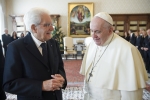 Il Presidente della Repubblica Sergio Mattarella incontra Papa Francesco
