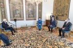 Il Presidente Sergio Mattarella con Samantha Cristoforetti, in partenza per la Stazione Spaziale Internazionale, Josef Aschbacher, Direttore Generale dell’Agenzia Spaziale Europea e Giorgio Saccoccia, Presidente dell’Agenzia Spaziale Italiana