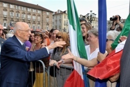 Intervento del Presidente della Repubblica Giorgio Napolitano a Torino per la presentazione del calendario delle celebrazioni previste in Piemonte per il 150° anniversario dell’Unità d’Italia ed altri impegni in città, ed a Santena per la celebrazione del Bicentenario della nascita di Camillo Benso Conte di Cavour.