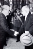 Il Presidente della Repubblica Luigi Einaudi saluta Giovanni Gronchi