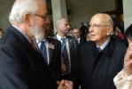 Il Presidente Giorgio Napolitano saluta il Direttore Generale dell'Organizzazione 