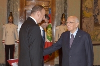 Il Presidente Giorgio Napolitano accoglie il Presidente della Repubblica dell'Azerbaigian il Sig. Ilham Aliyev in visita ufficiale in Italia