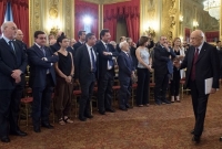 Il Presidente Giorgio Napolitano in occasione dell'incontro con i componenti dell'Associazione Stampa Parlamentare, i Direttori  dei quotidiani e delle agenzie giornalistiche ed i giornalisti accreditati presso il Quirinale per la consegna del "Ventaglio" da parte dell'Associaizone Stampa Parlamentare