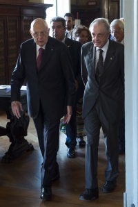 Il Presidente Giorgio Napolitano accompagnato dal Presidente dell'Accademia Nazionale dei Lincei Lamberto Maffei al convegno dal titolo "I Lincei per una nuova Scuola: una rete nazionale"